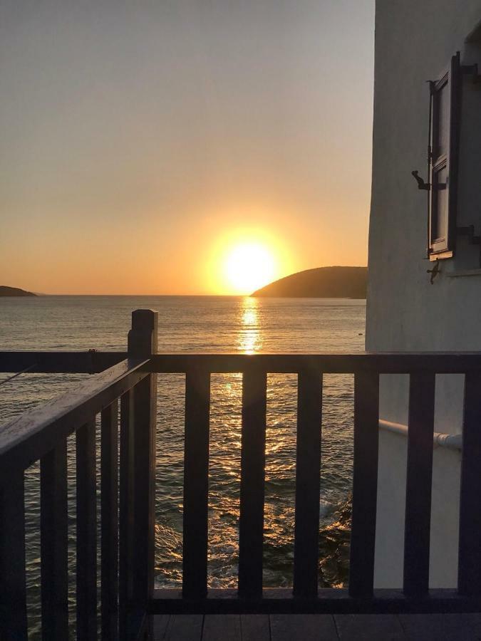 Amorgis Seaside Villa Aegiali Exteriér fotografie